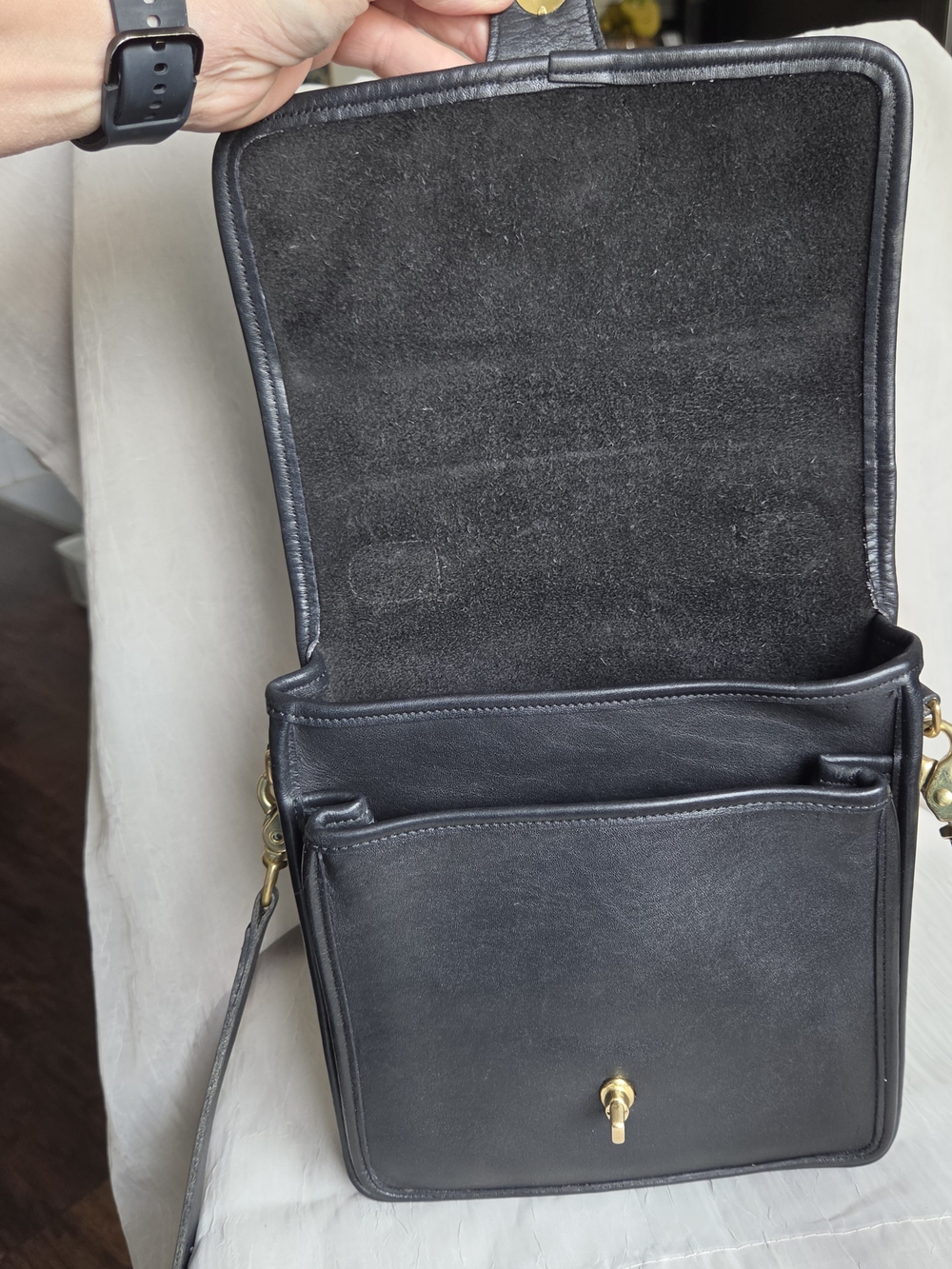 Vintage Coach Station Bag - Picture 10 of 12